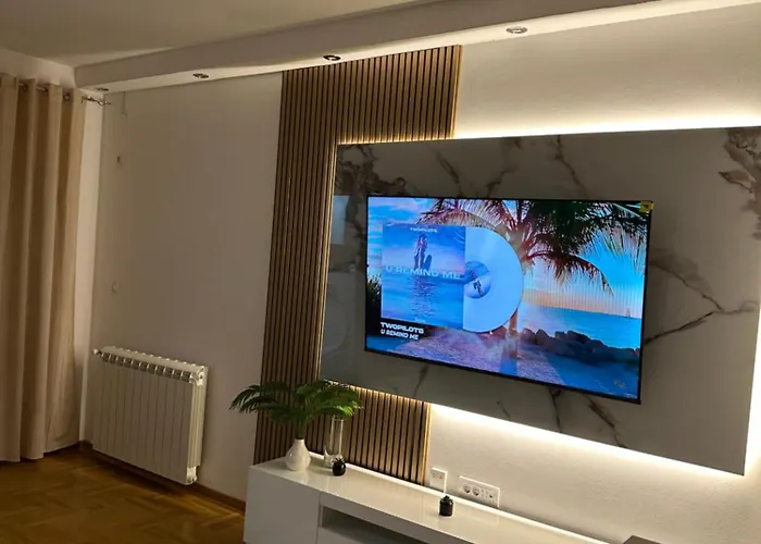 Cetral032 アパート *